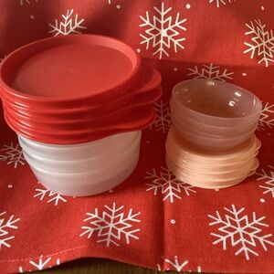 Tupperware Bundle of Mini Containers - set of 8